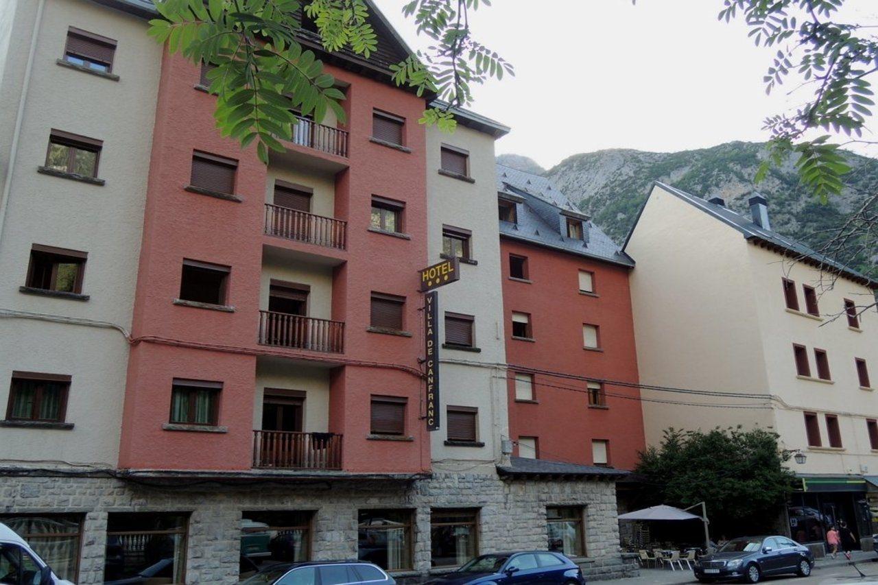 Hotel Villa De Canfranc Extérieur photo