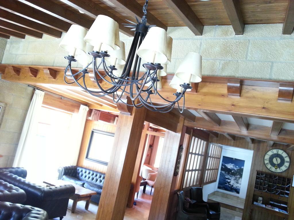 Hotel Villa De Canfranc Extérieur photo